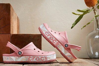 Crocs Оригінал Bayaband ™ Bandana Print Blossom Clog Жіночі Крокс США (205089) - 36 (Стопа 22.5-23.2см) M4/W6 100504 фото