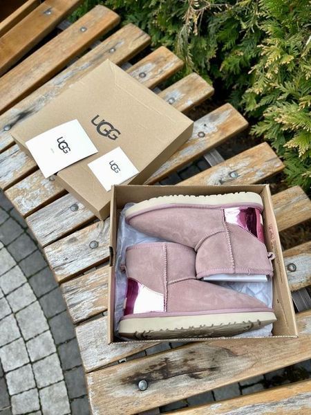 UGG Australia США Classic Mini Pink Metallic II рожеві уггі натуральні зимові міні Угг Австралія - Розмір 35 (US 4) 2111401 фото
