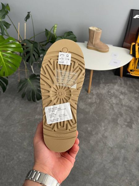 UGG Australia Classic Short II Platform Beige Пісочні Бежеві короткі середні уггі замш цільна овчина Угг Австралія - Розмір 35 (US 4) 2110100456 фото