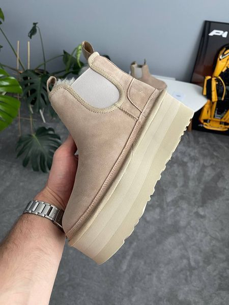 UGG Australia США Slipper Neumel Chelsea Platform Beige Уггі з хутром на платформі бежеві пісочні замшеві Австралія - Розмір 35 (US 4) 2110101008 фото