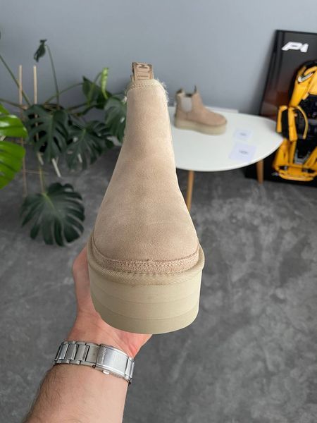 UGG Australia США Slipper Neumel Chelsea Platform Beige Уггі з хутром на платформі бежеві пісочні замшеві Австралія - Розмір 35 (US 4) 2110101008 фото