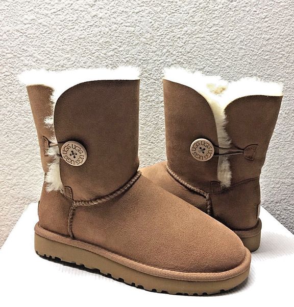 UGG Australia США Short Bailey Button II Рыжий цільна овчина Угг Австралия - Розмір 35 (US 4) 2110485 фото