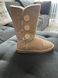 UGG Australia США Tall Triplet Button II Песок цільна овчина Угг Австралия - Розмір 35 (US 4) 2110584 фото 1