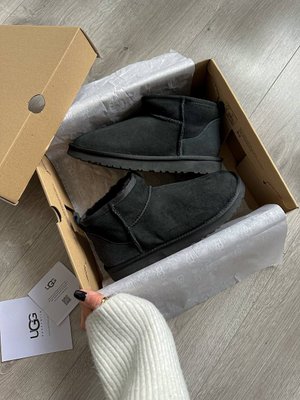 UGG Australia США Mini II Classic Чорні цільна овчина міні Угг Австралія - Розмір 36 (US 5) 1016222-02 фото