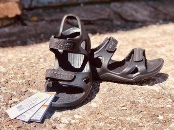 CША Swiftwater River &trade; Sandal Espresso Чоловічі Крокс США (203965) - 36 (Стопа 22.5-23.2см) M4/W6 100376 фото