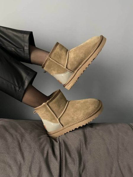 UGG Australia США Mini Mokko Metallic II світло коричневі натуральна овчина до -30 міні Австралія металік замшеві угги - Розмір 35 (US 4) 2111841 фото