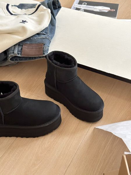 UGG Australia США Mini Platform Black Уггі ультра міні платформа чорні замшеві Австралія - Розмір 35 (US 4) 2111775 фото