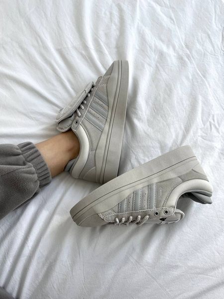 США Adidas Campus xx BAD BUNNY Light Grey жіночі, чоловічі шкіряні якісні кросівки Адідас Кампус світло сірі - Розмір 36 (US 5) 11167509 фото