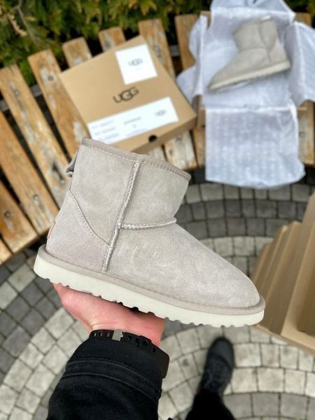 UGG Australia США Classic Mini Light Grey Suede II світло сірі натуральні зимові міні Угг Австралія - Розмір 35 (US 4) 2111379 фото
