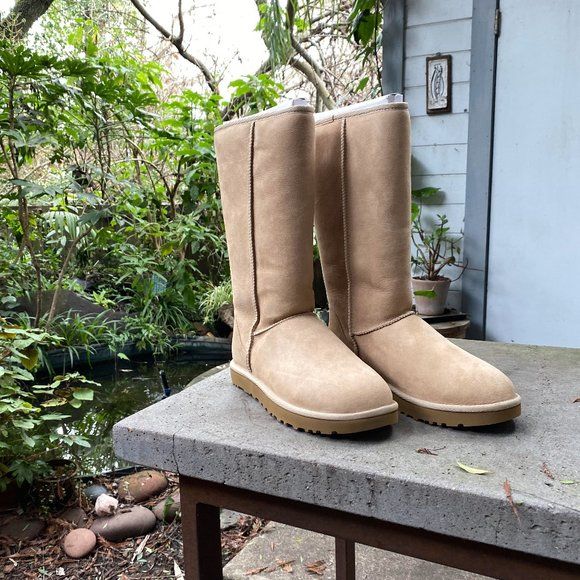 UGG Australia США Classic Tall II Песок цільна овчина Угг Австралия - Розмір 35 (US 4) 2110529 фото