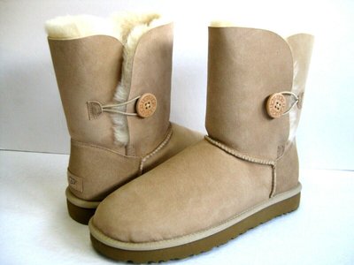 UGG Australia Short Bailey Button II Песок цільна овчина Угг Австралия - Розмір 35 (US 4) 2110463 фото