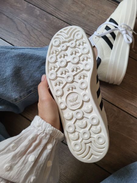 США Adidas Gazelle Bold Beige/Black/White Platform жіночі шкіряні якісні кросівки Адідас Газель Платформа білі 0320 - Розмір 36 (US 5) 11168019 фото